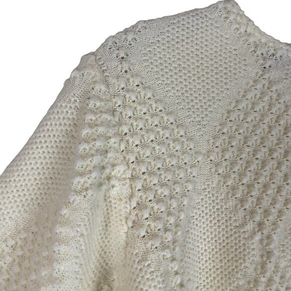 Vintage Pigalle cream knubby long sleeve feminine sweater - Picture 3 of 8